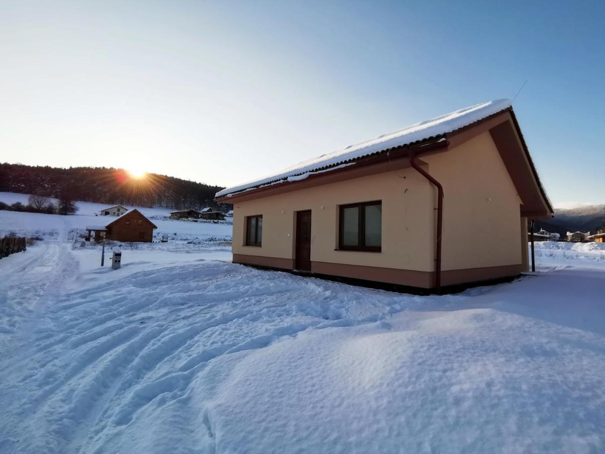 Panorama Home Valča Eksteriør bilde